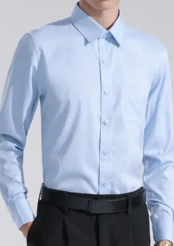 Bügelfreies Anti-Knitter-Shirt Aus Stretchmaterial