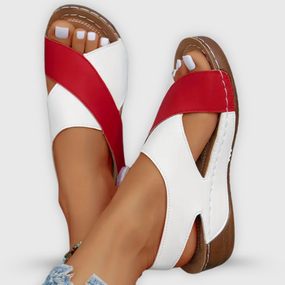 Nena | Handgefertigte Sommer-Sandale mit Kreuzband