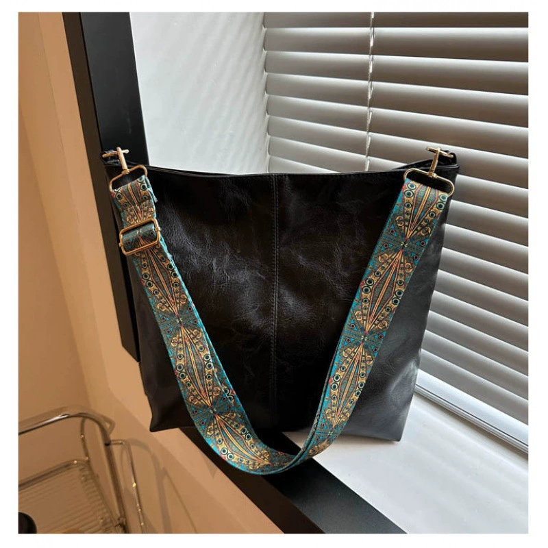 Chelsey’s | Shoulder Bag