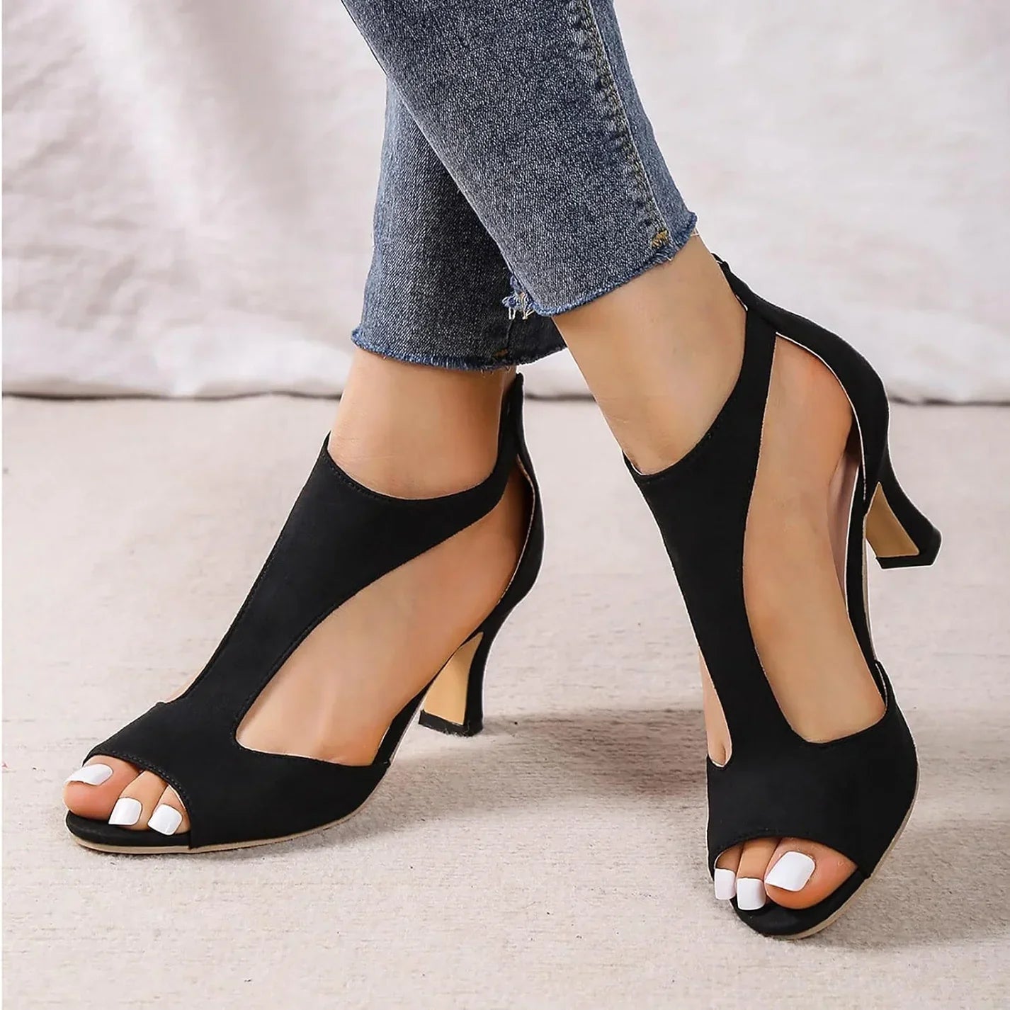 Schuhe Mit Absätzen Aus Leder