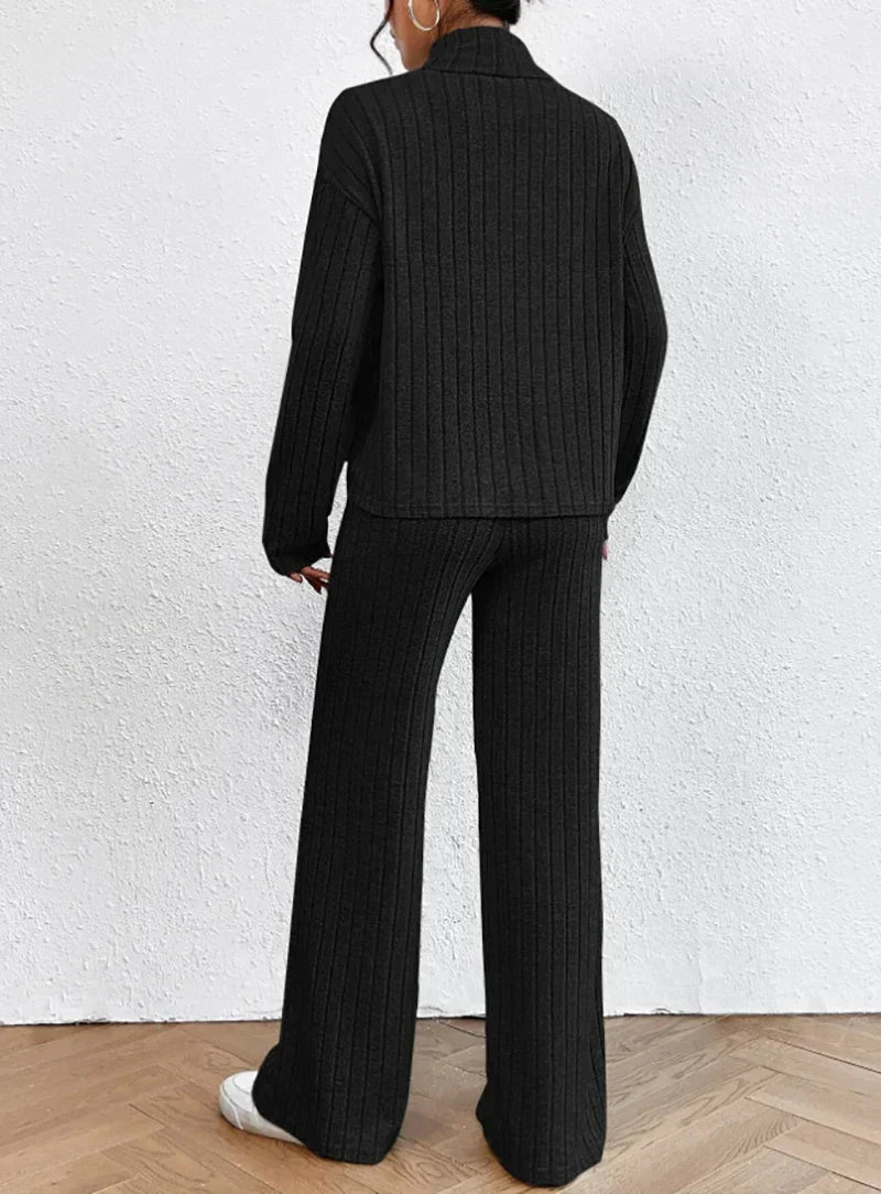 Set Dayana - Rollkragenpullover und Strickhosen