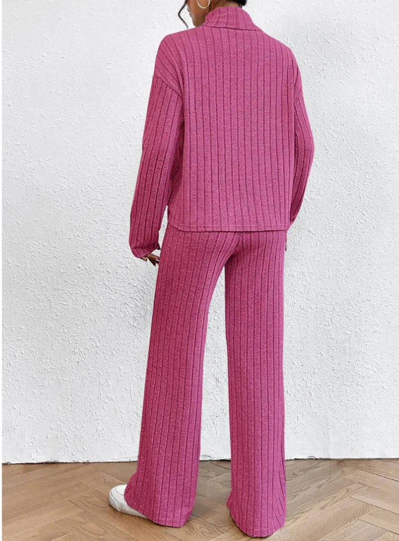 Set Dayana - Rollkragenpullover und Strickhosen