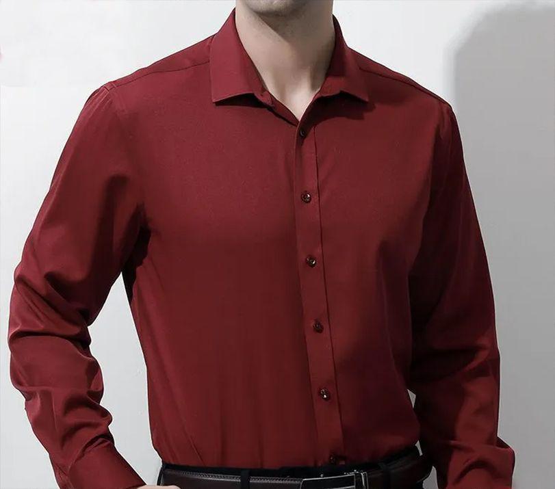 Bügelfreies Anti-Knitter-Shirt Aus Stretchmaterial