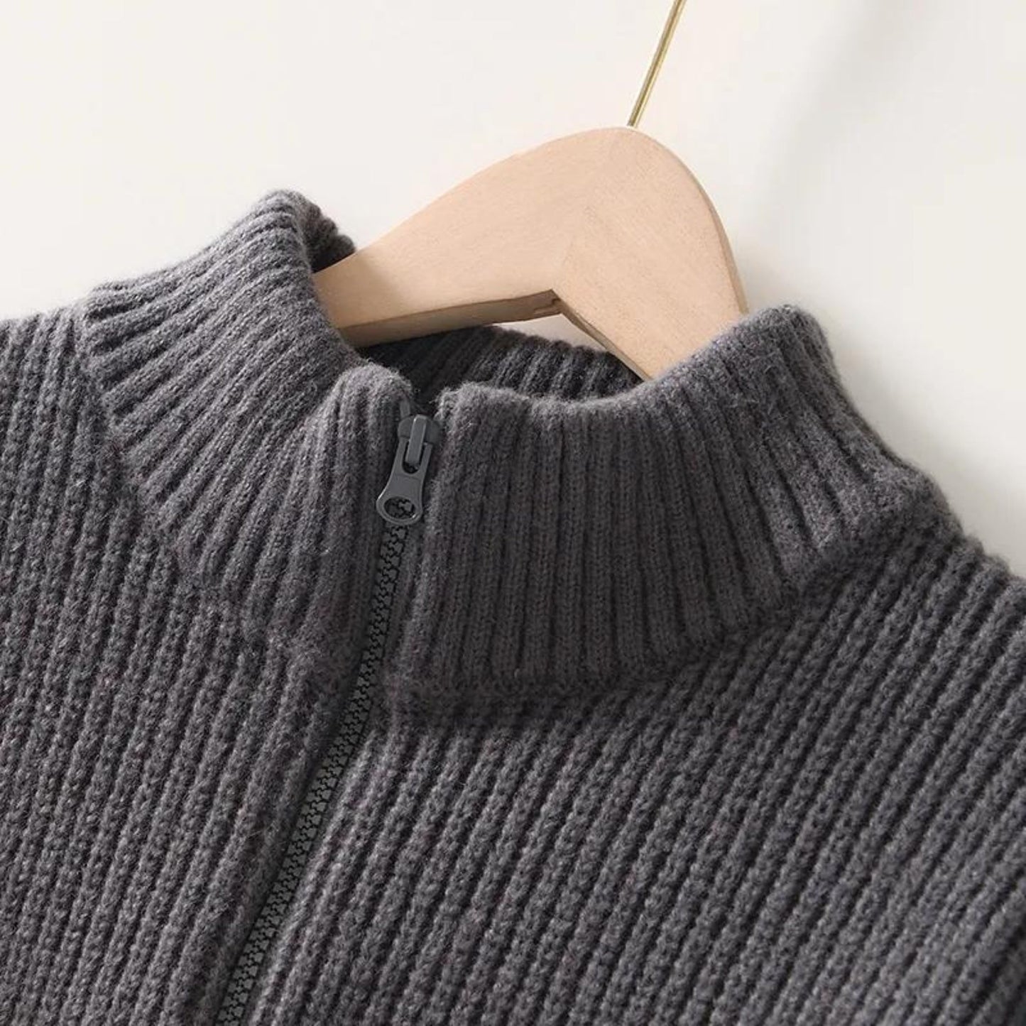Lucian Herbst Zip-Up Pullover