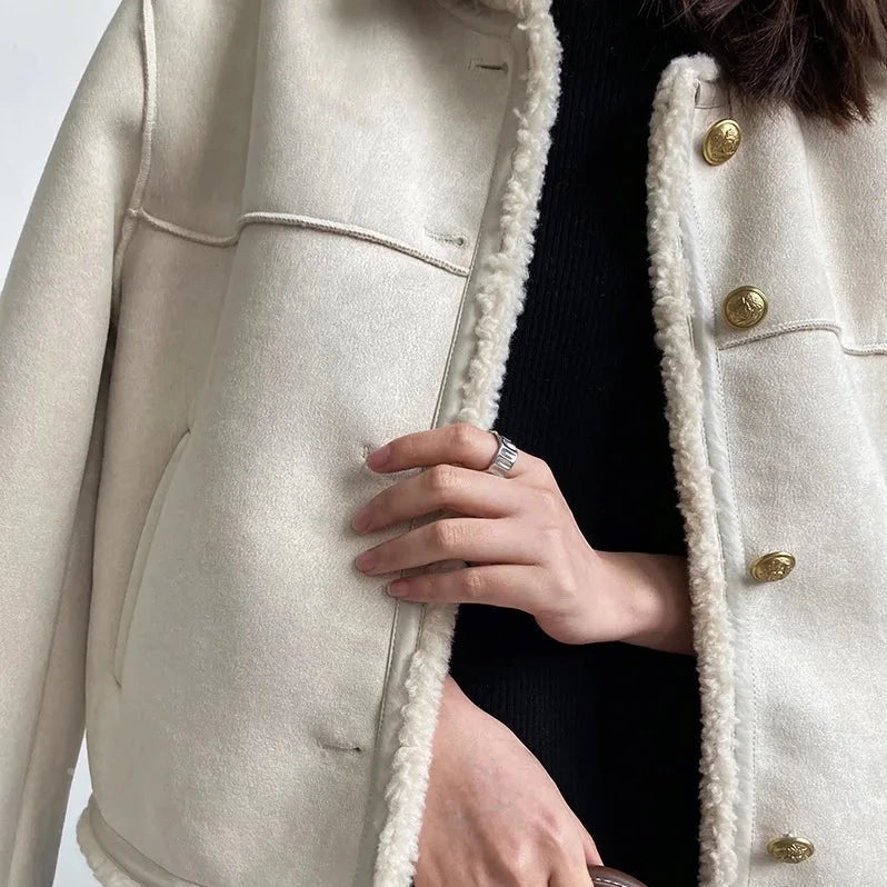 Lilian-Thouram – Lilians getrimmte Jacke