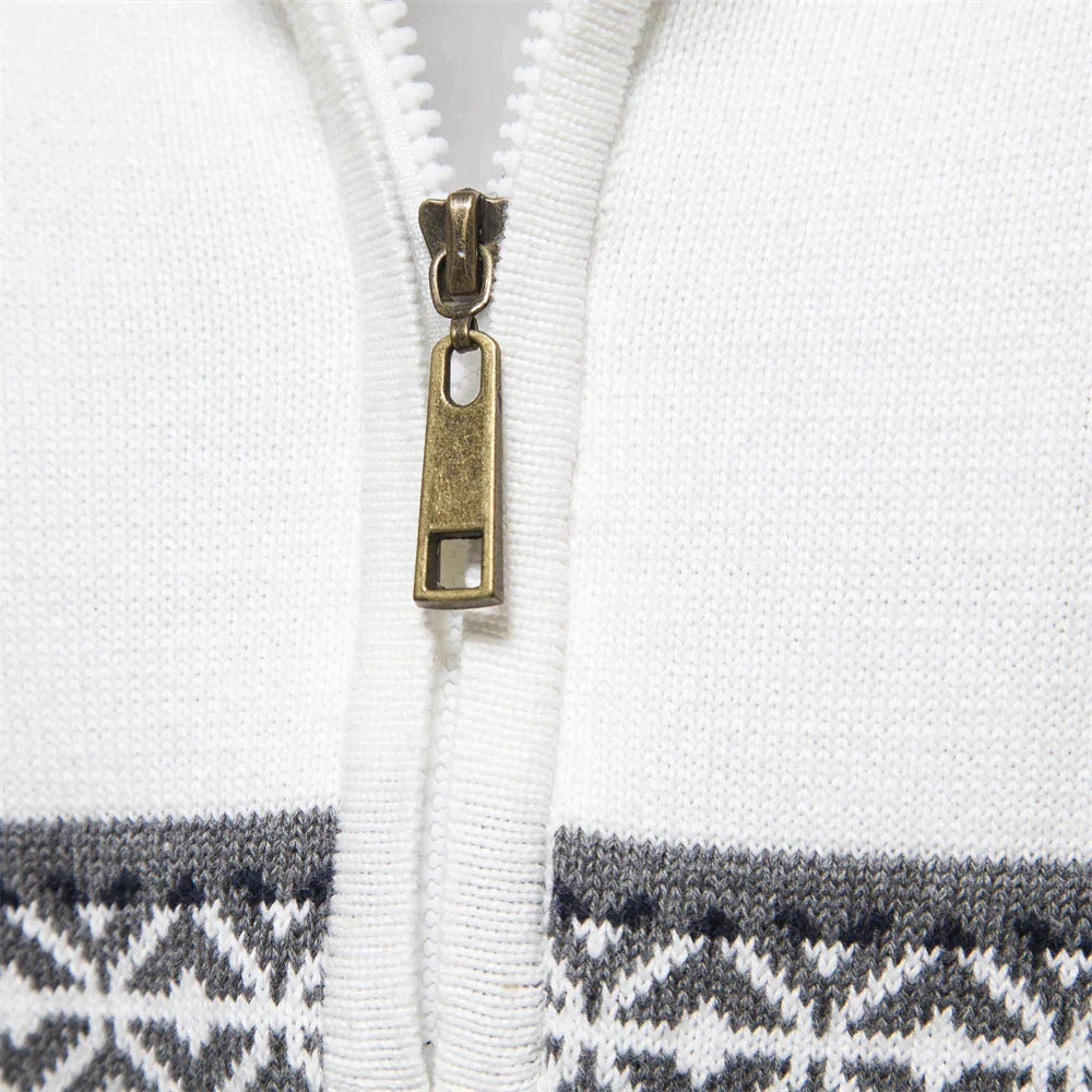 Lars - Hochwertiger Pullover mit Retro-Patronen