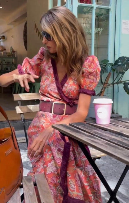 Amalia | Langes Kleid Mit Kurzen Puffärmeln Und Asymmetrischem Rock
