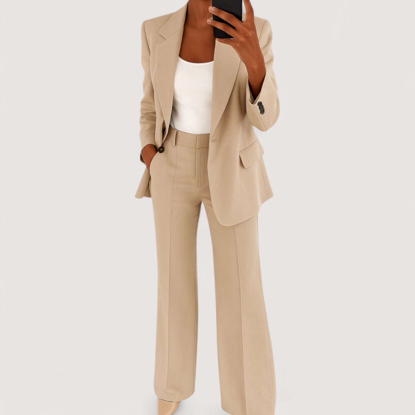 Alessia | Power-Dressing Perfekt Maßgeschneidert