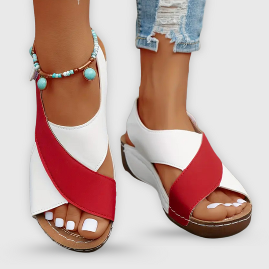 Nena | Handgefertigte Sommer-Sandale mit Kreuzband