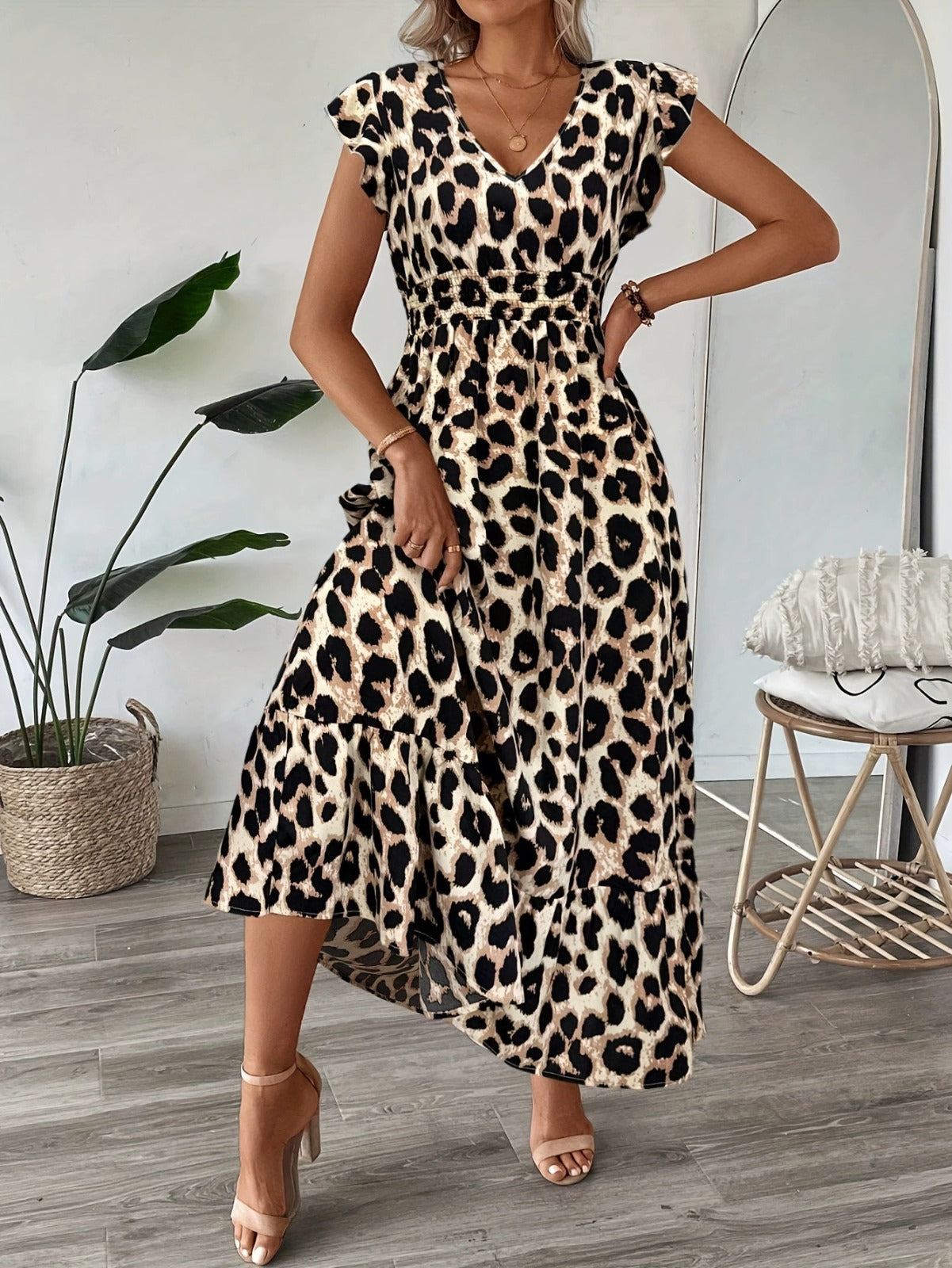 Ranika | Ärmelloses Maxi Kleid Mit V Ausschnitt