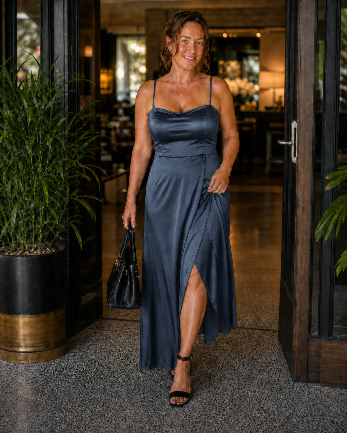 Ottilie |Elegantes Damen-Kleid Mit Fließendem Schnitt
