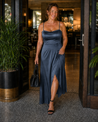 Ottilie |Elegantes Damen-Kleid Mit Fließendem Schnitt