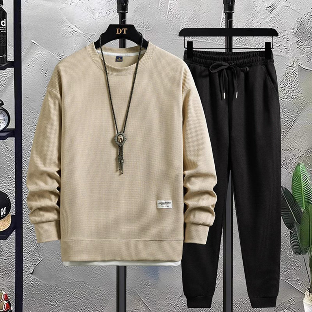 Beige-Schwarz