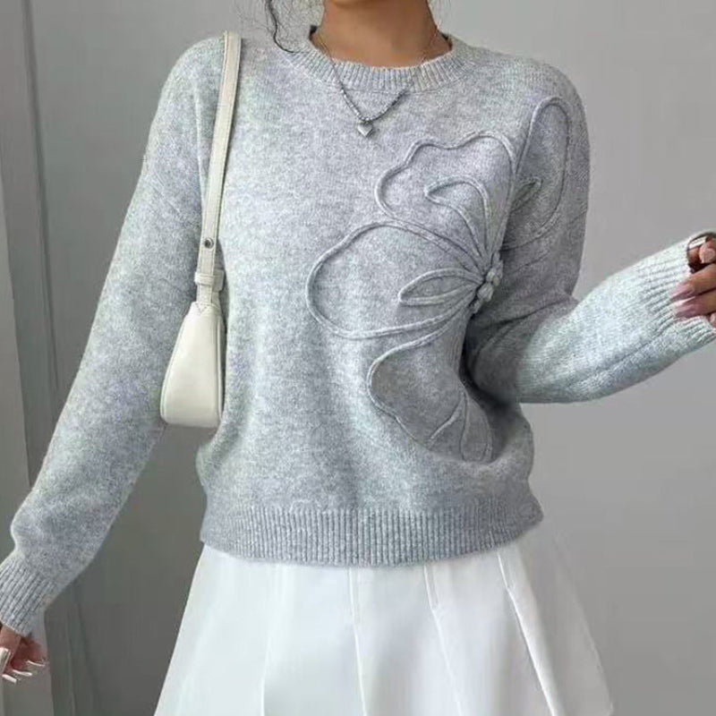 Elara – Eleganter Strickpullover Mit Floraler Prägung