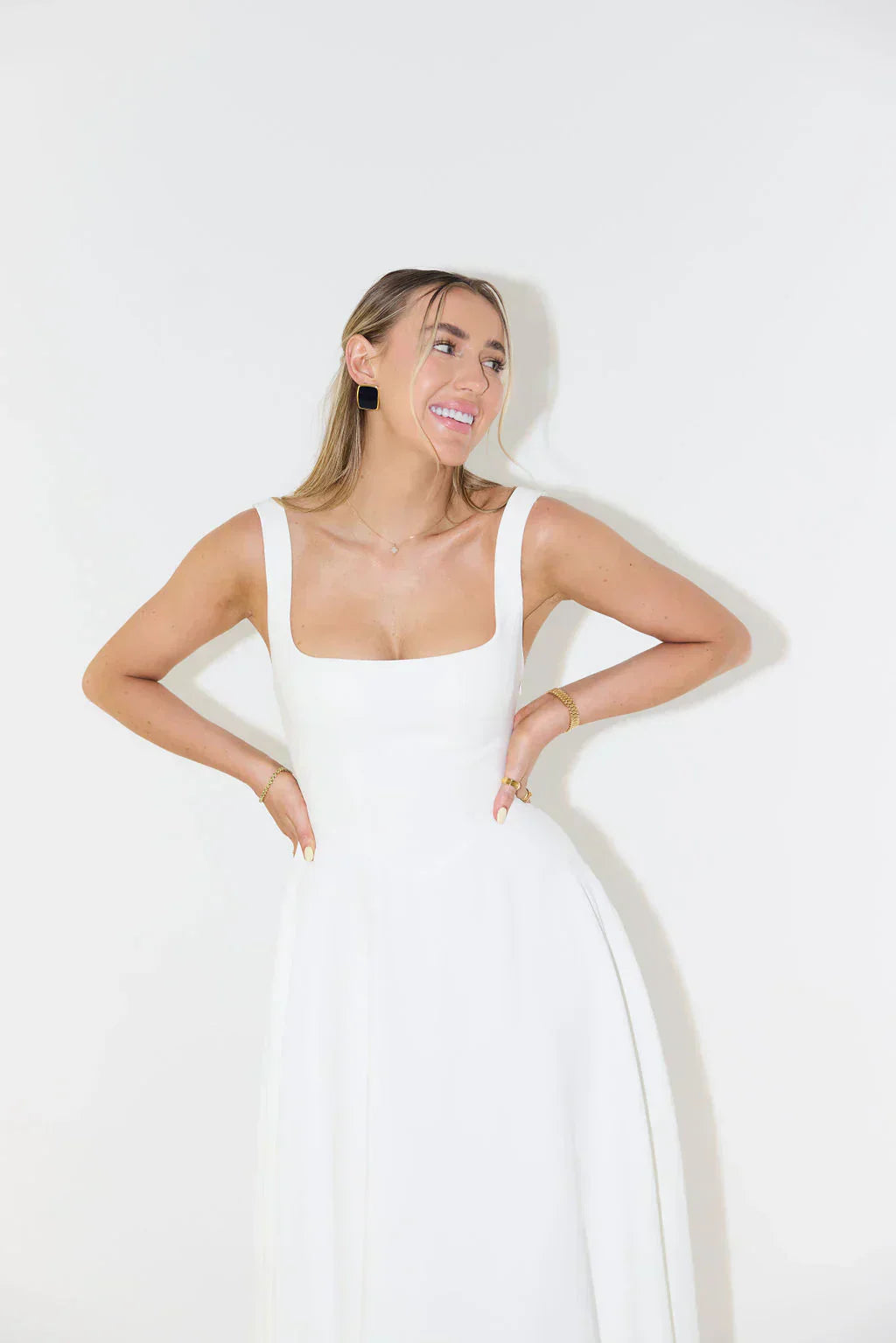 Celestine | Midi Kleid Mit Hoher Taille Und Quadrat Ausschnitt