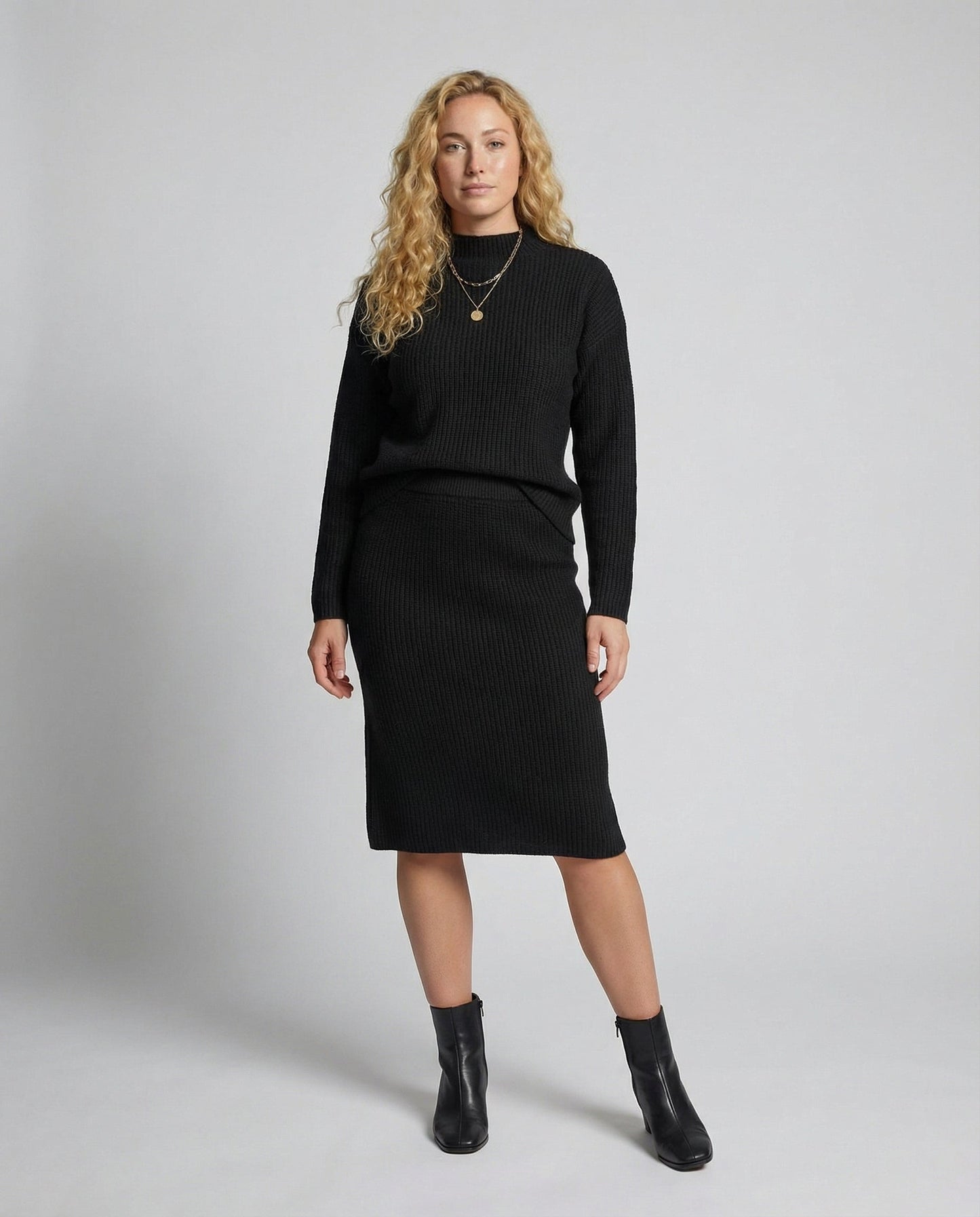 Dorothee | Zweiteiliges Set Aus Pullover Und Rock Für Damen