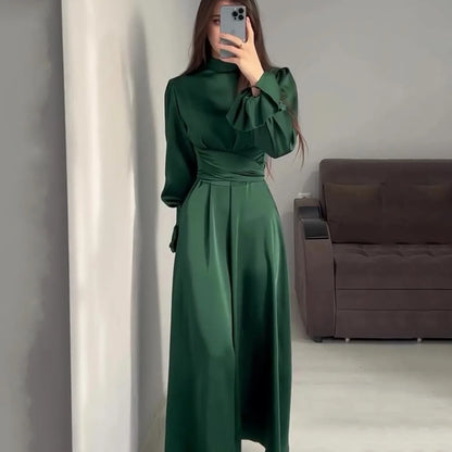 Isolda | Abendkleid mit schimmernden Details