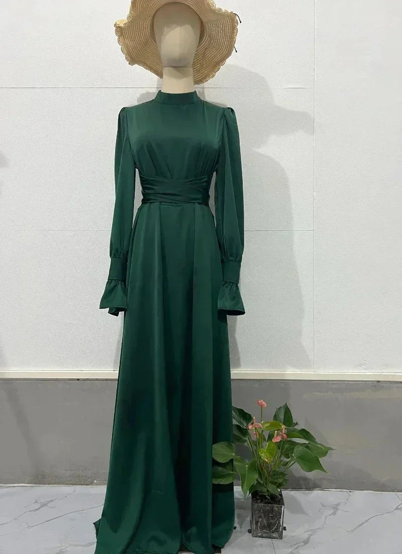 Isolda | Abendkleid mit schimmernden Details
