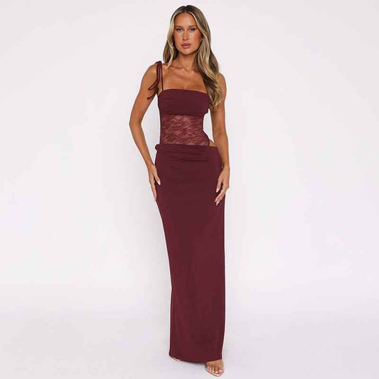 Sina – figurbetontes Maxikleid mit Schnürträgern und transparenter Spitzen - Corsage - Cecile LavelleRot